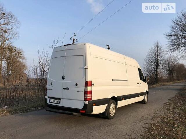 Белый Мерседес Sprinter, объемом двигателя 2.2 л и пробегом 275 тыс. км за 15900 $, фото 5 на Automoto.ua