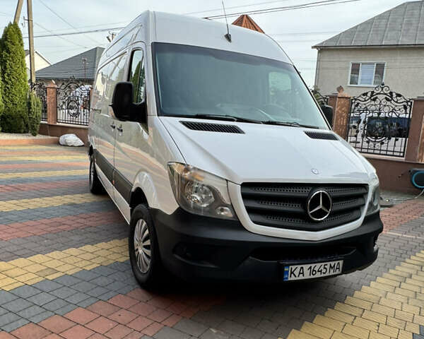 Білий Мерседес Sprinter, об'ємом двигуна 2.2 л та пробігом 290 тис. км за 15600 $, фото 3 на Automoto.ua