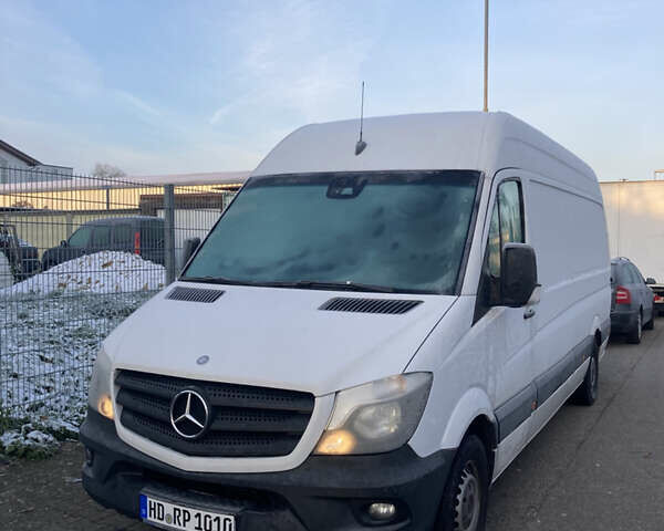 Белый Мерседес Sprinter, объемом двигателя 2.14 л и пробегом 308 тыс. км за 18899 $, фото 46 на Automoto.ua