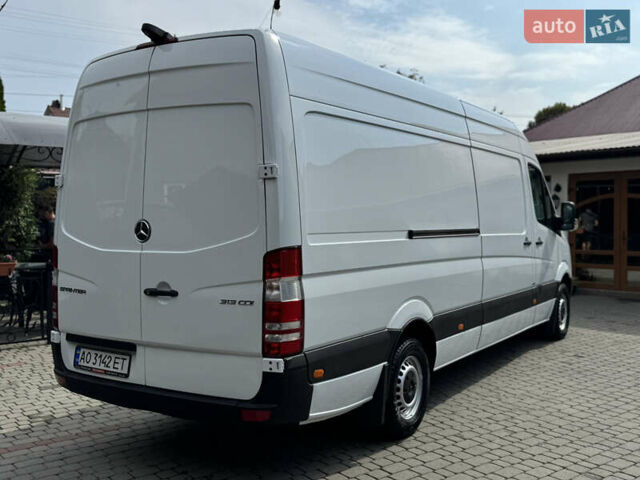 Белый Мерседес Sprinter, объемом двигателя 2.14 л и пробегом 429 тыс. км за 14999 $, фото 6 на Automoto.ua