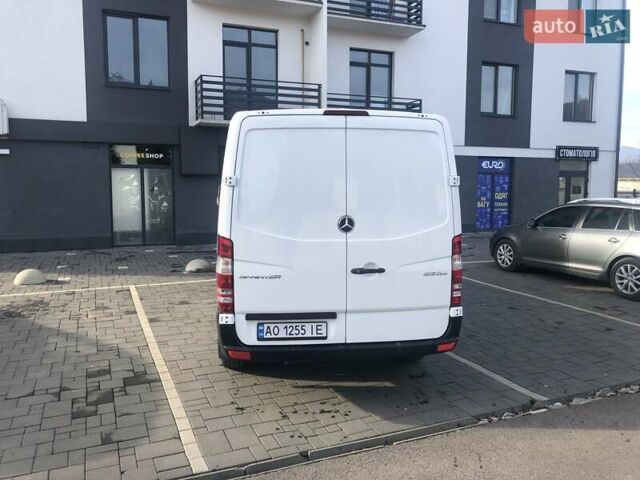 Білий Мерседес Sprinter, об'ємом двигуна 2.14 л та пробігом 216 тис. км за 16900 $, фото 4 на Automoto.ua