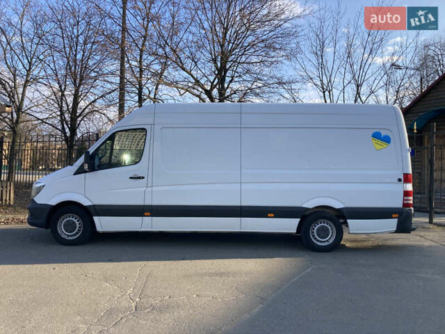 Белый Мерседес Sprinter, объемом двигателя 2.14 л и пробегом 308 тыс. км за 18899 $, фото 10 на Automoto.ua
