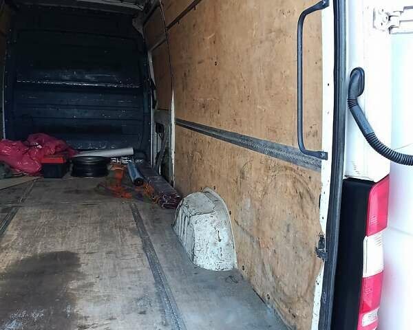 Белый Мерседес Sprinter, объемом двигателя 2.2 л и пробегом 524 тыс. км за 14200 $, фото 7 на Automoto.ua