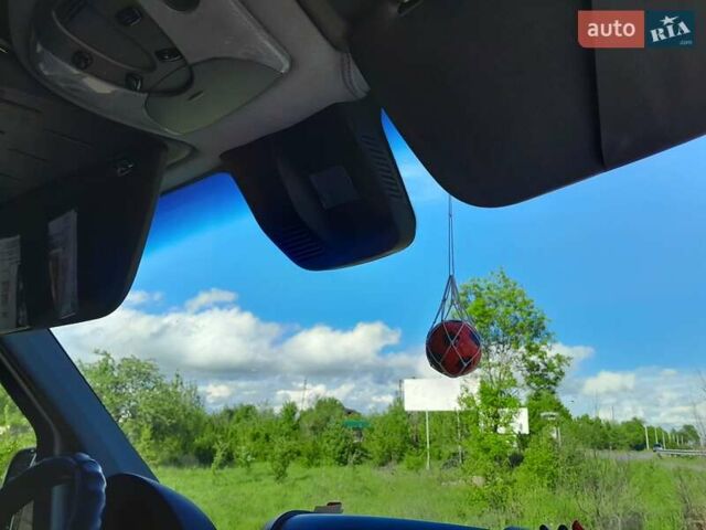 Белый Мерседес Sprinter, объемом двигателя 2.2 л и пробегом 560 тыс. км за 18600 $, фото 19 на Automoto.ua