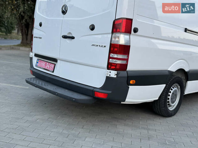 Белый Мерседес Sprinter, объемом двигателя 2.2 л и пробегом 289 тыс. км за 18200 $, фото 26 на Automoto.ua