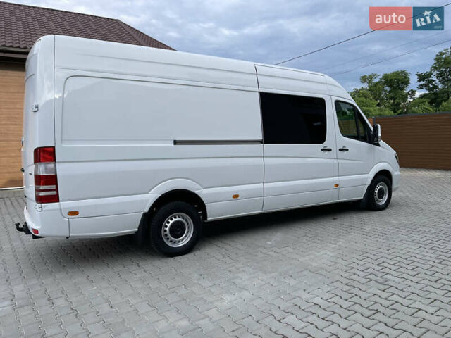 Белый Мерседес Sprinter, объемом двигателя 2.14 л и пробегом 769 тыс. км за 18900 $, фото 13 на Automoto.ua