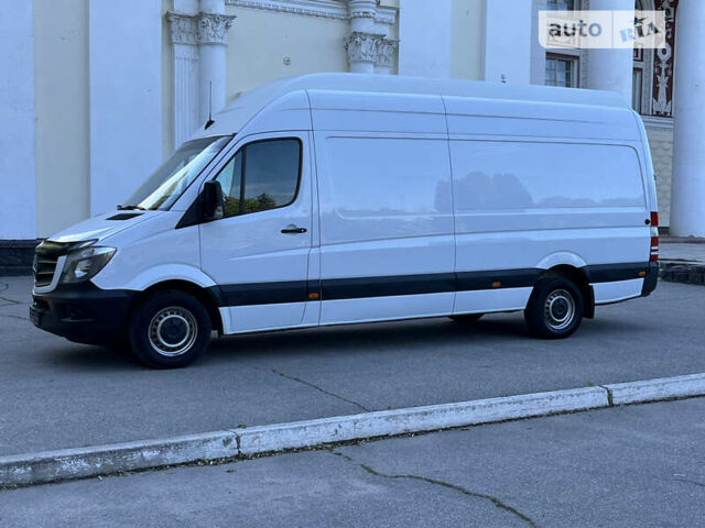 Белый Мерседес Sprinter, объемом двигателя 2.2 л и пробегом 268 тыс. км за 14900 $, фото 14 на Automoto.ua