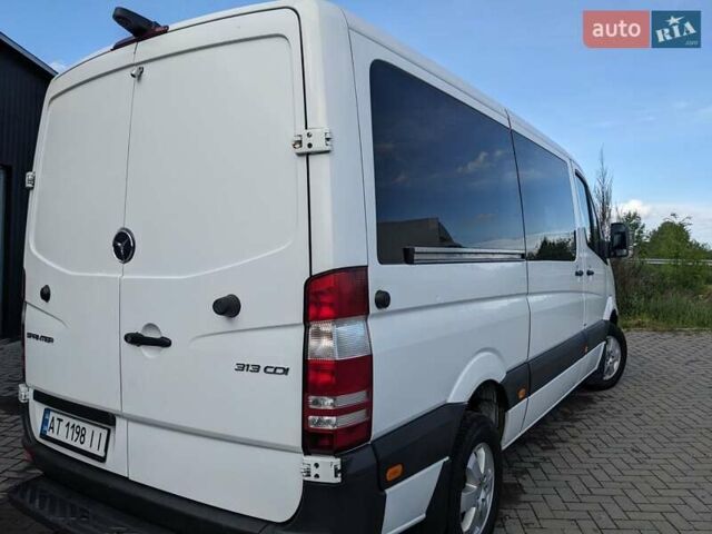 Белый Мерседес Sprinter, объемом двигателя 2.2 л и пробегом 560 тыс. км за 18600 $, фото 5 на Automoto.ua