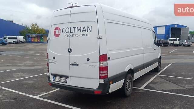 Белый Мерседес Sprinter, объемом двигателя 2.15 л и пробегом 300 тыс. км за 14000 $, фото 7 на Automoto.ua