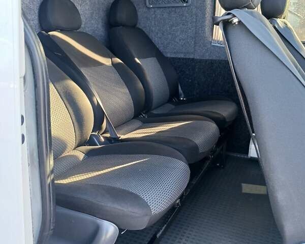 Мерседес Sprinter 2014 в Коломые на Automoto.ua Белый Мерседес Sprinter, объемом двигателя 3 л и пробегом 470 тыс. км за 26000 $, фото 9 на Automoto.ua