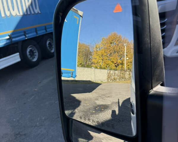 Белый Мерседес Sprinter, объемом двигателя 3 л и пробегом 378 тыс. км за 19500 $, фото 21 на Automoto.ua