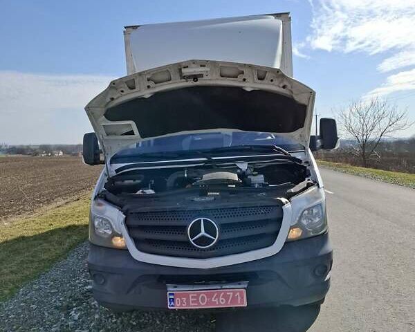 Белый Мерседес Sprinter, объемом двигателя 2.2 л и пробегом 218 тыс. км за 19999 $, фото 10 на Automoto.ua