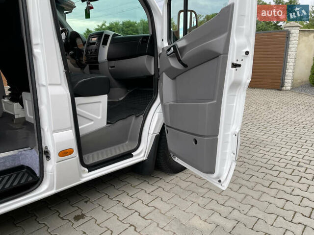 Белый Мерседес Sprinter, объемом двигателя 2.14 л и пробегом 769 тыс. км за 18900 $, фото 37 на Automoto.ua