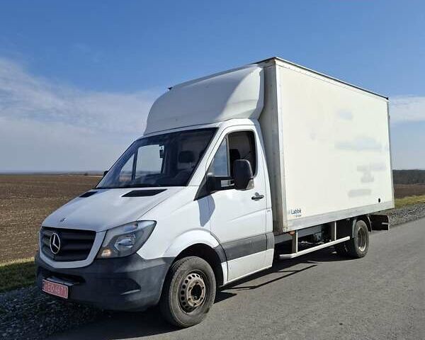 Белый Мерседес Sprinter, объемом двигателя 2.2 л и пробегом 218 тыс. км за 19999 $, фото 1 на Automoto.ua