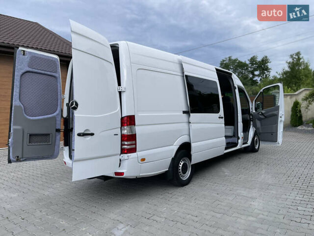 Белый Мерседес Sprinter, объемом двигателя 2.14 л и пробегом 769 тыс. км за 18900 $, фото 49 на Automoto.ua