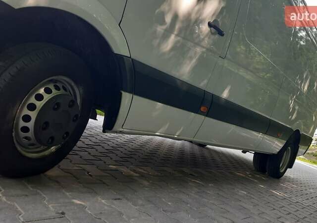 Белый Мерседес Sprinter, объемом двигателя 3 л и пробегом 245 тыс. км за 35350 $, фото 20 на Automoto.ua