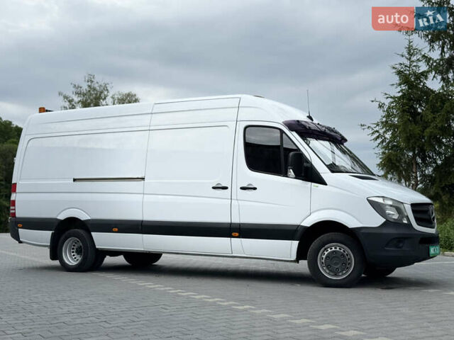 Белый Мерседес Sprinter, объемом двигателя 3 л и пробегом 245 тыс. км за 35351 $, фото 22 на Automoto.ua