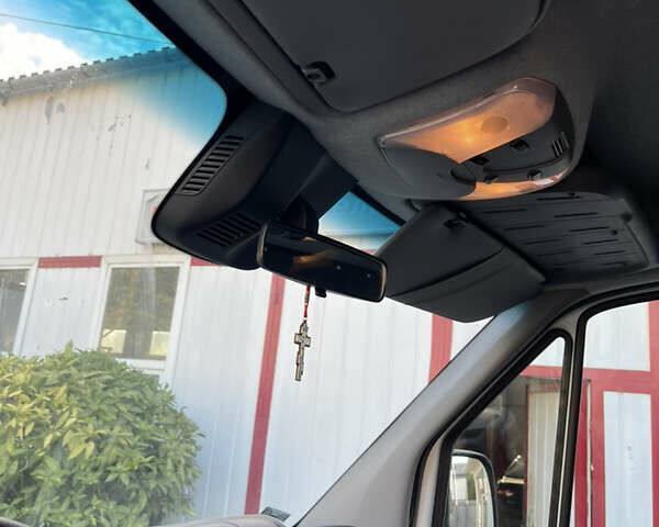 Білий Мерседес Sprinter, об'ємом двигуна 2.14 л та пробігом 173 тис. км за 23999 $, фото 41 на Automoto.ua