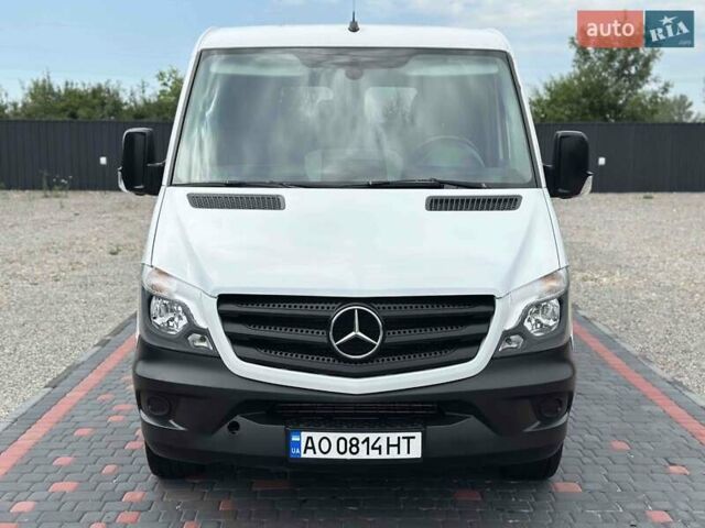 Белый Мерседес Sprinter, объемом двигателя 2.1 л и пробегом 455 тыс. км за 14800 $, фото 4 на Automoto.ua
