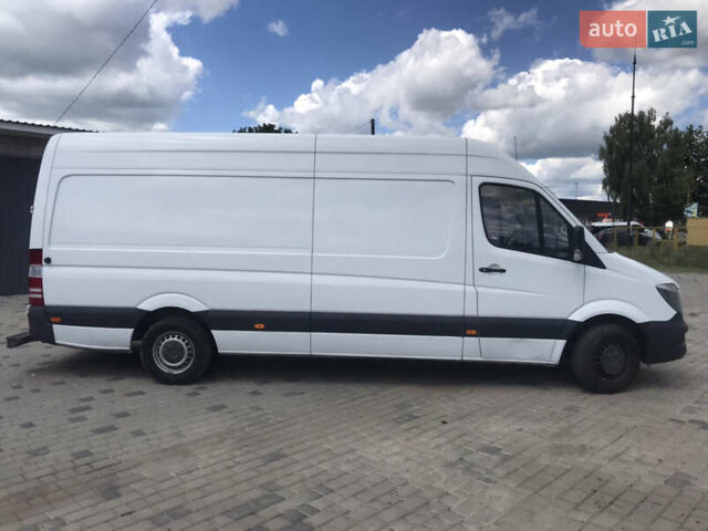 Белый Мерседес Sprinter, объемом двигателя 2.1 л и пробегом 546 тыс. км за 13200 $, фото 9 на Automoto.ua