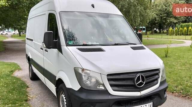 Белый Мерседес Sprinter, объемом двигателя 2.14 л и пробегом 370 тыс. км за 17000 $, фото 1 на Automoto.ua