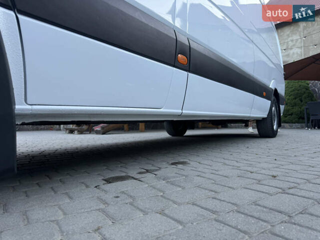Белый Мерседес Sprinter, объемом двигателя 0 л и пробегом 500 тыс. км за 14999 $, фото 18 на Automoto.ua