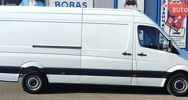 Белый Мерседес Sprinter, объемом двигателя 2.1 л и пробегом 301 тыс. км за 15999 $, фото 17 на Automoto.ua