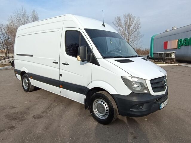 Белый Мерседес Sprinter, объемом двигателя 2.1 л и пробегом 291 тыс. км за 15500 $, фото 1 на Automoto.ua