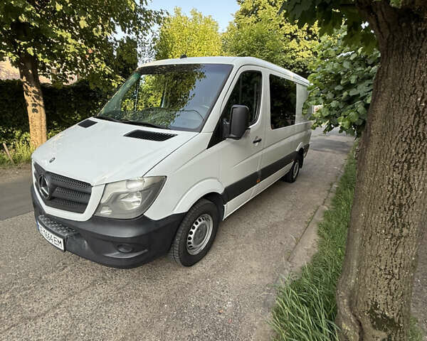 Белый Мерседес Sprinter, объемом двигателя 2.1 л и пробегом 303 тыс. км за 16500 $, фото 17 на Automoto.ua