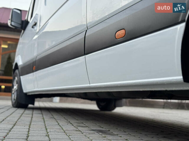 Белый Мерседес Sprinter, объемом двигателя 2.1 л и пробегом 431 тыс. км за 16499 $, фото 40 на Automoto.ua