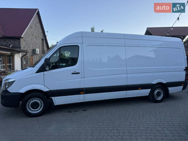 Белый Мерседес Sprinter, объемом двигателя 0 л и пробегом 500 тыс. км за 14999 $, фото 5 на Automoto.ua