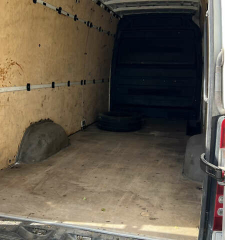 Белый Мерседес Sprinter, объемом двигателя 2.14 л и пробегом 262 тыс. км за 18000 $, фото 15 на Automoto.ua