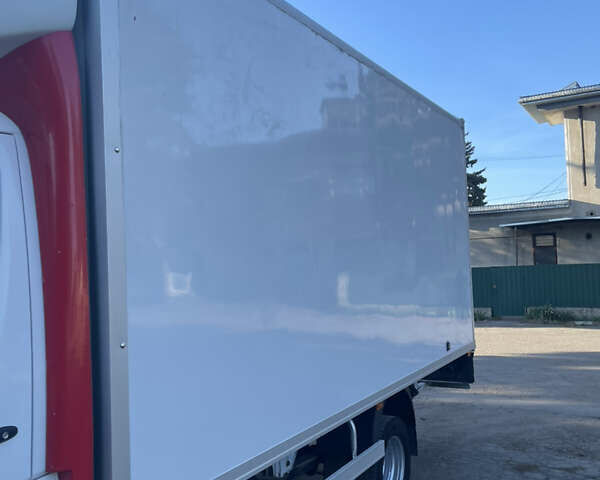 Білий Мерседес Sprinter, об'ємом двигуна 1.8 л та пробігом 600 тис. км за 16500 $, фото 3 на Automoto.ua
