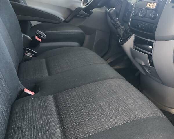 Белый Мерседес Sprinter, объемом двигателя 2.87 л и пробегом 400 тыс. км за 17500 $, фото 12 на Automoto.ua