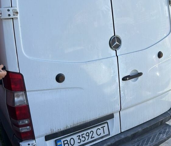 Білий Мерседес Sprinter, об'ємом двигуна 2.1 л та пробігом 250 тис. км за 13500 $, фото 4 на Automoto.ua