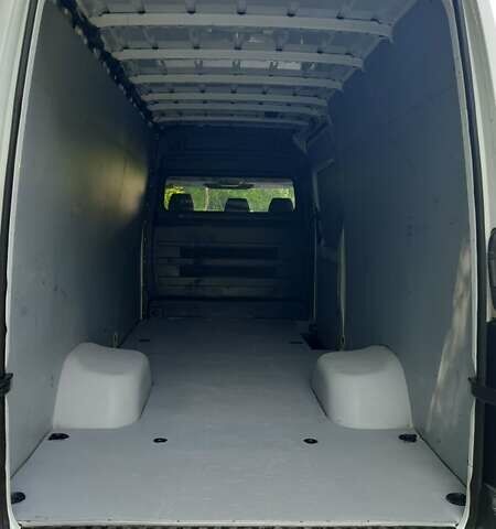 Белый Мерседес Sprinter, объемом двигателя 3 л и пробегом 245 тыс. км за 35350 $, фото 28 на Automoto.ua
