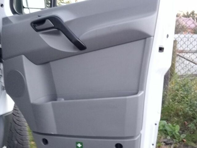 Белый Мерседес Sprinter, объемом двигателя 2.1 л и пробегом 290 тыс. км за 15400 $, фото 18 на Automoto.ua