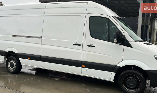 Білий Мерседес Sprinter, об'ємом двигуна 2.14 л та пробігом 260 тис. км за 17300 $, фото 4 на Automoto.ua