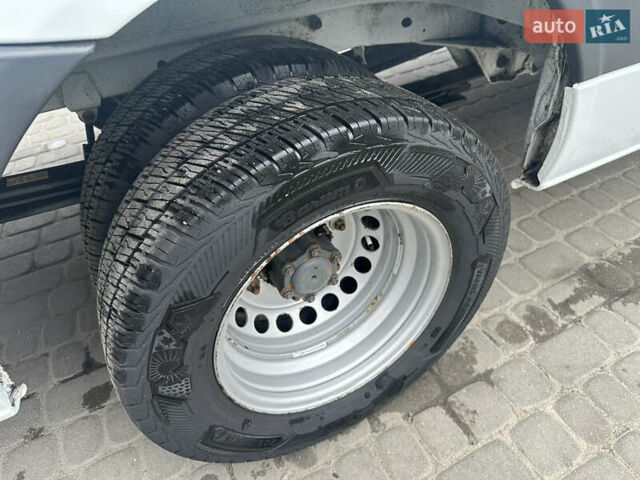 Білий Мерседес Sprinter, об'ємом двигуна 2.14 л та пробігом 400 тис. км за 23500 $, фото 11 на Automoto.ua