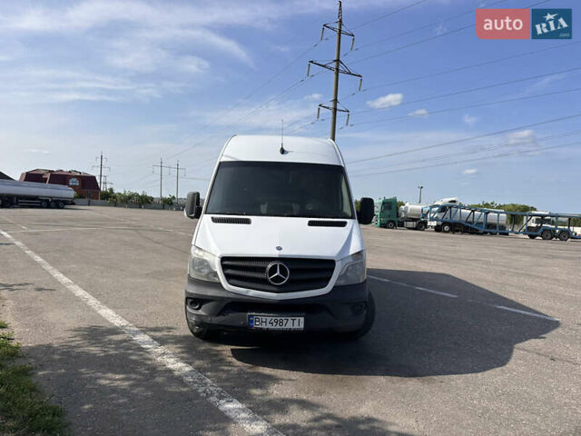 Белый Мерседес Sprinter, объемом двигателя 2.14 л и пробегом 510 тыс. км за 15500 $, фото 3 на Automoto.ua