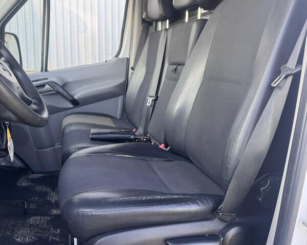 Білий Мерседес Sprinter, об'ємом двигуна 2.2 л та пробігом 329 тис. км за 15999 $, фото 9 на Automoto.ua