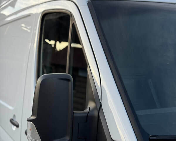 Белый Мерседес Sprinter, объемом двигателя 2.1 л и пробегом 385 тыс. км за 14999 $, фото 15 на Automoto.ua