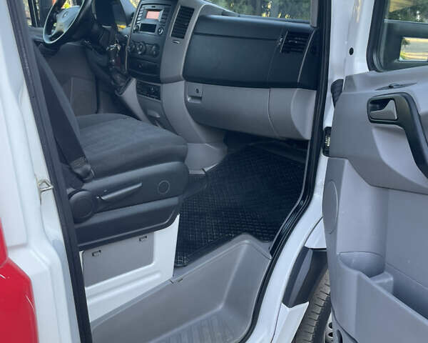 Білий Мерседес Sprinter, об'ємом двигуна 1.8 л та пробігом 600 тис. км за 16500 $, фото 27 на Automoto.ua