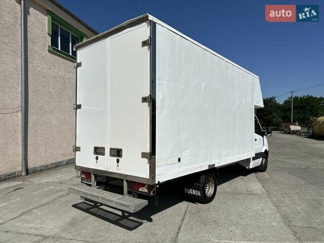 Белый Мерседес Sprinter, объемом двигателя 2.14 л и пробегом 134 тыс. км за 22500 $, фото 4 на Automoto.ua