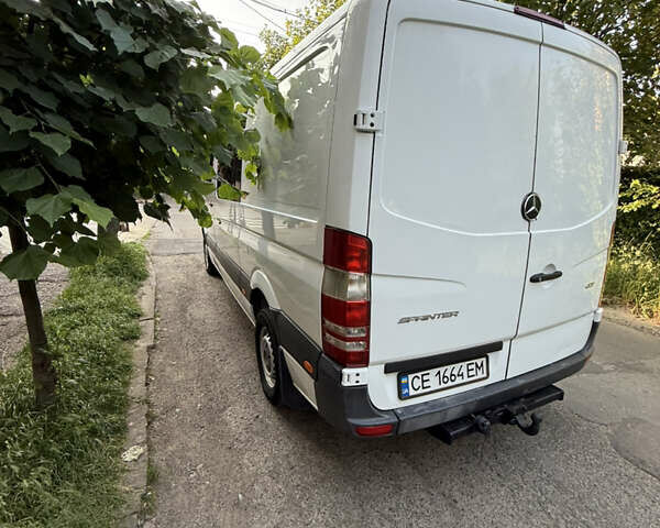 Белый Мерседес Sprinter, объемом двигателя 2.1 л и пробегом 303 тыс. км за 16500 $, фото 16 на Automoto.ua