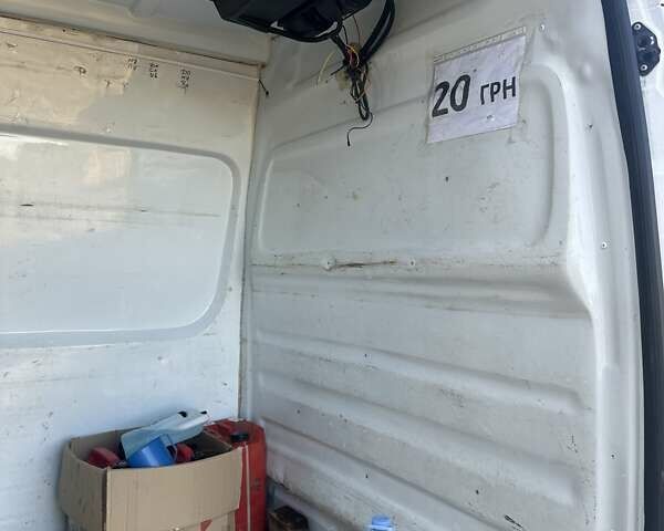 Белый Мерседес Sprinter, объемом двигателя 2.1 л и пробегом 410 тыс. км за 15500 $, фото 7 на Automoto.ua