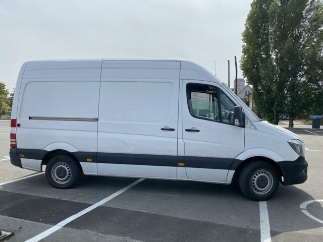 Белый Мерседес Sprinter, объемом двигателя 2.2 л и пробегом 392 тыс. км за 14441 $, фото 1 на Automoto.ua