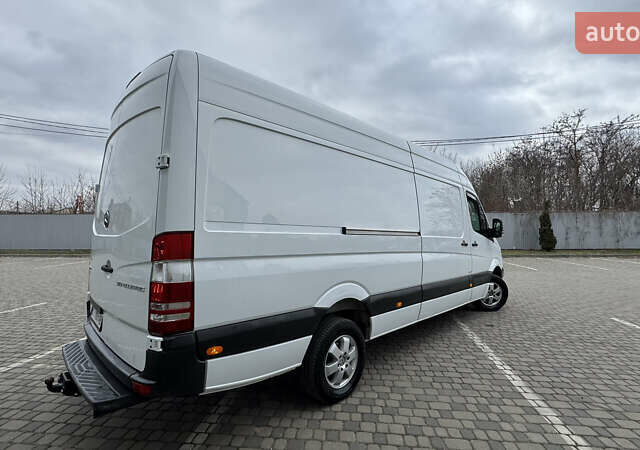Белый Мерседес Sprinter, объемом двигателя 3 л и пробегом 440 тыс. км за 28500 $, фото 24 на Automoto.ua