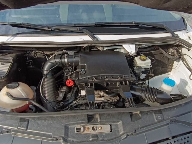 Белый Мерседес Sprinter, объемом двигателя 2.1 л и пробегом 291 тыс. км за 15500 $, фото 13 на Automoto.ua