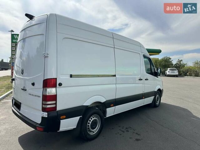 Белый Мерседес Sprinter, объемом двигателя 2.14 л и пробегом 419 тыс. км за 15800 $, фото 3 на Automoto.ua